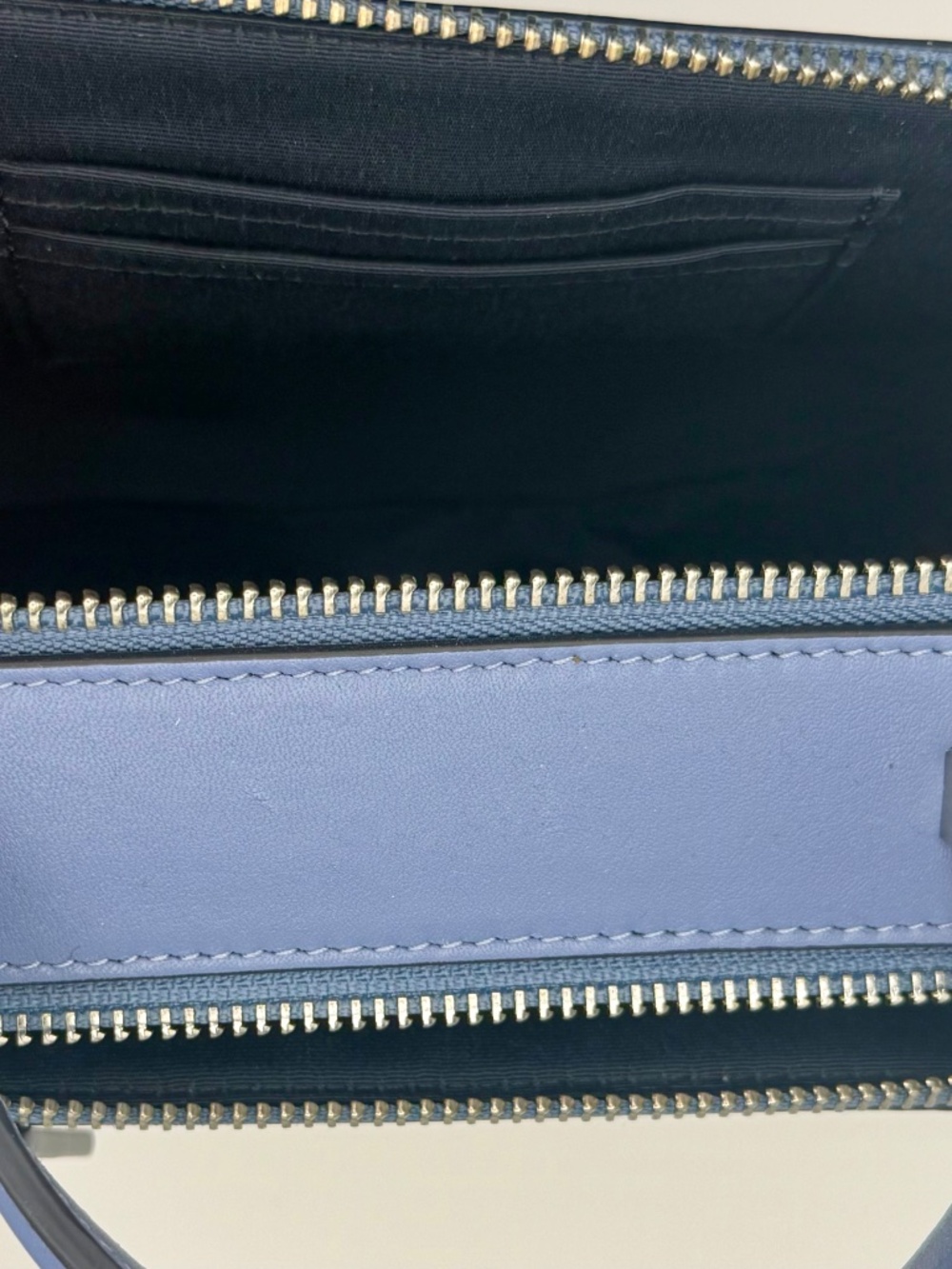 Disney X Coach Box Crossbody In Signature Canvas With Cinderella - Picture 3 of 7